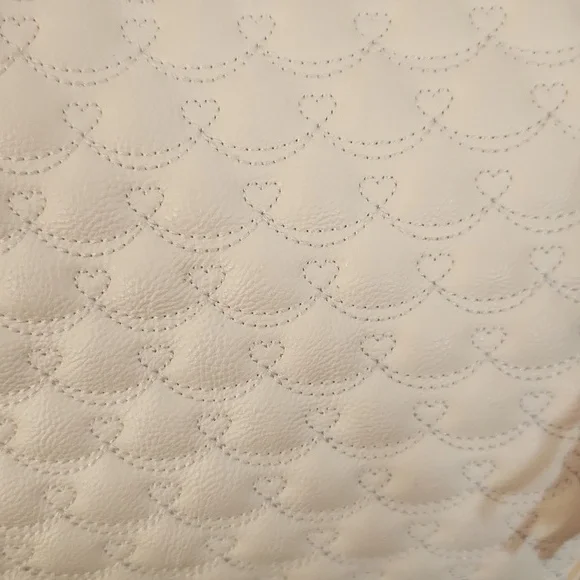 Betsey Johnson Tote / Shoulder Bag - Picture 4 of 11